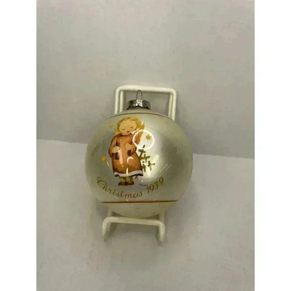 Starlight Angel by Sister Berta Hummel 1979 Ornament - Picture 1 of 9